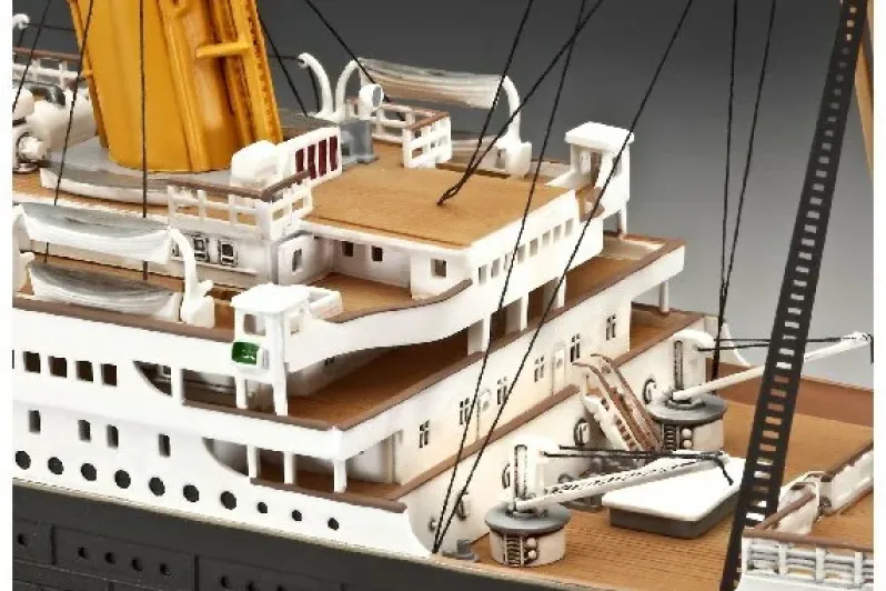 100 Years Titanic (Spec,Edition)