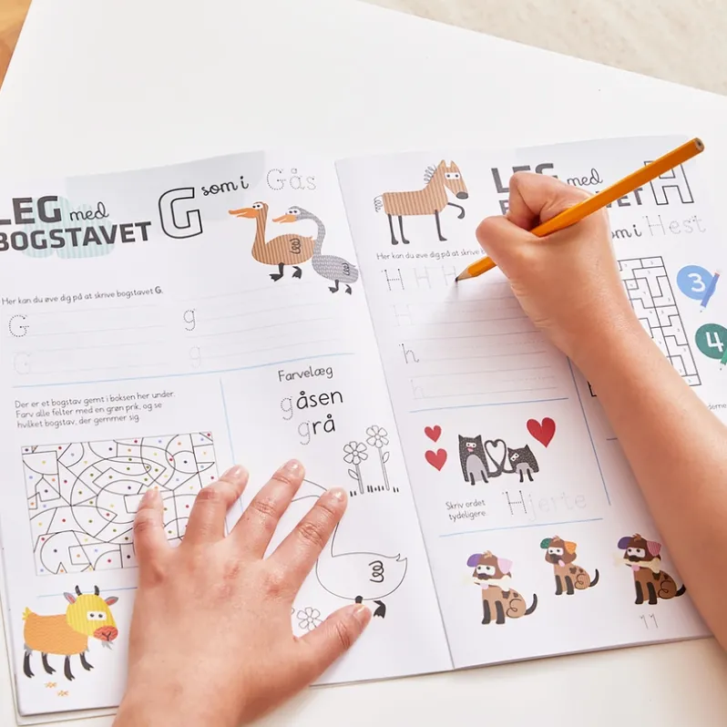 Aktivitetsbog Lær Bogstaver med Wacky Wonders Bondegårdsdyr - ABC