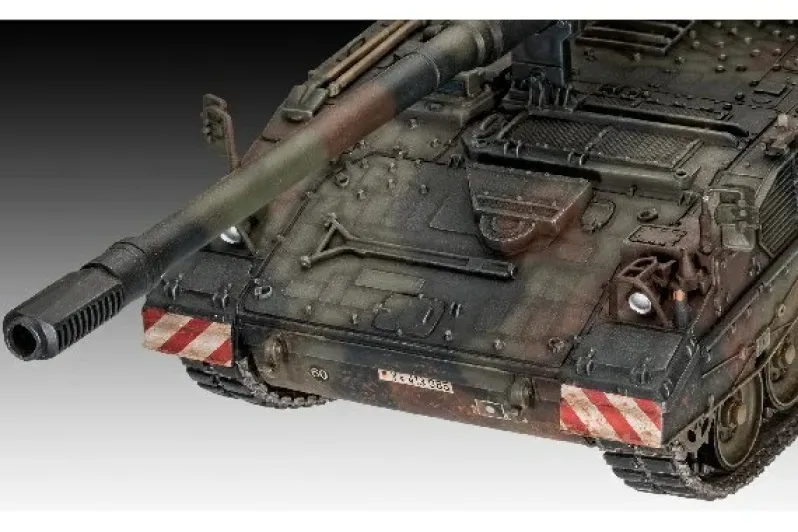 Panzerhaubitze 2000