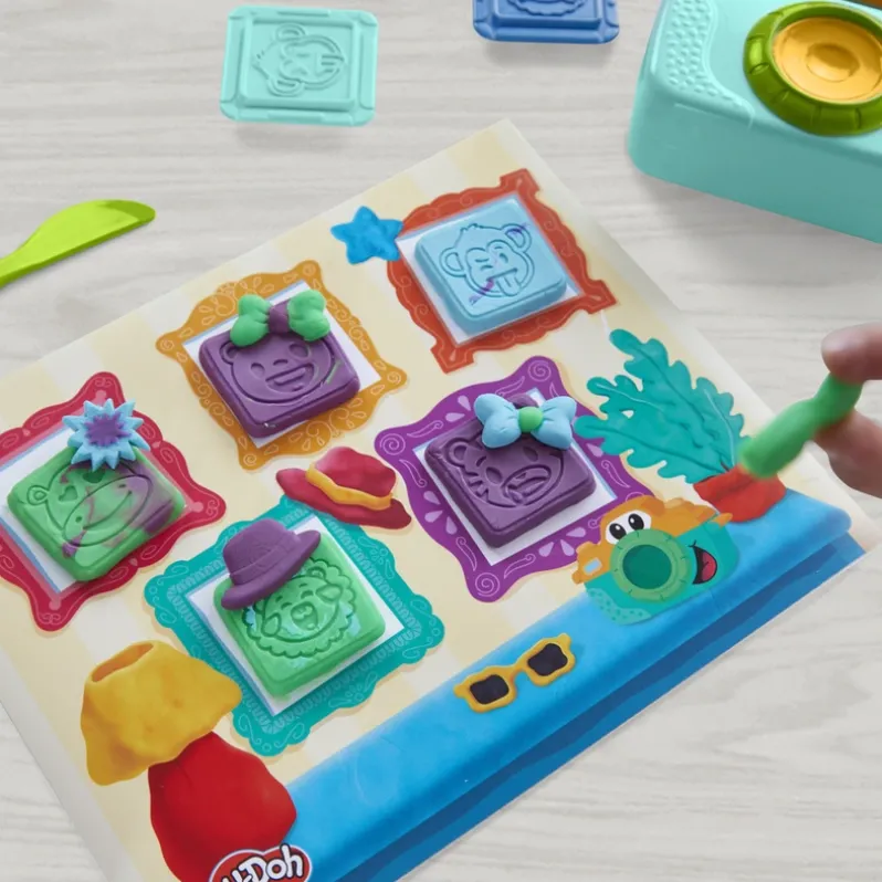 Play-Doh photo fun set